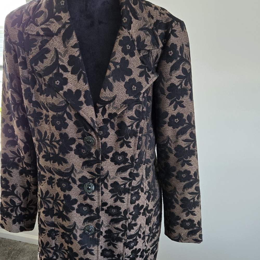 Vintage looking jacquard type coat gently worn